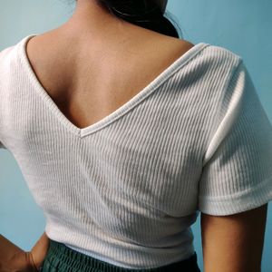 V-neck Crop Top