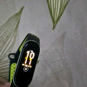 Mi Band 4 Amoled Display With Cable