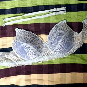 Lacy Clovia Bra With Removable Straps