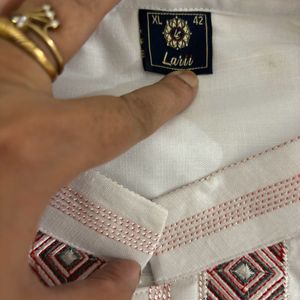 Diwalii Offer!!!Men White Embroidery Kurta