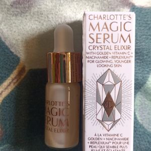 Charlotte Tilubury Magic Serum Crystal Elixir