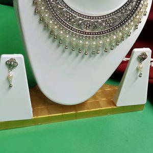 trendy jewellery set