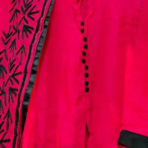 Doriya Kurta With Dupatta Thread Embroidery