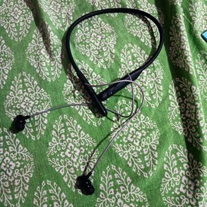 New Condition Under Warranty Boult Earphone