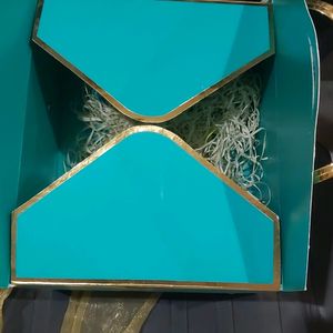 Golden Handle Packing Box