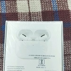 SEALED PACK Airpods Pro