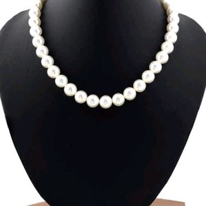 Pearl Necklace With Freebies