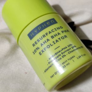 Hyphen Exfoliator