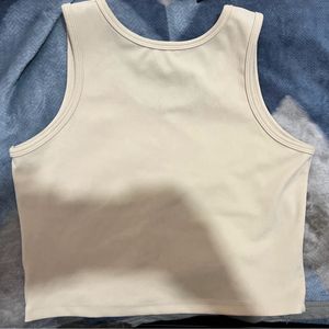 Tank crop top