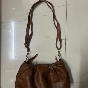 Sling Bag 👜