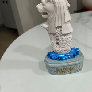 Singapore Merlion Idol …it’s New …and In Best Cond