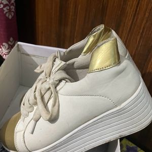 White Platform Casual Shoes