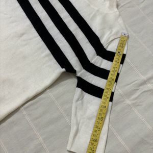 Stretchable Striped Top