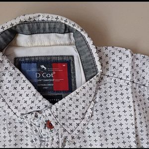 Men's shirt