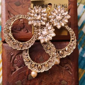 Gold Plated Kundan Earrings With Mang Tikka