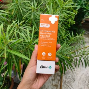 ✨The Derma Co 1% Hyaluronic Sunscreen Gel✨