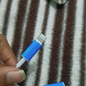 Lightning To 3.5mm Headphone Jack Adapter