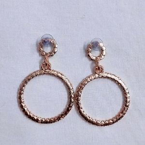 Girl's Round  Earring