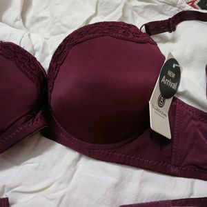 New Bra And Panty Set