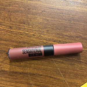 Brand new Maybelline lipstick (Nude nuance)