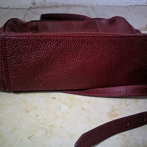 Authentic Hidesign Sling Bag