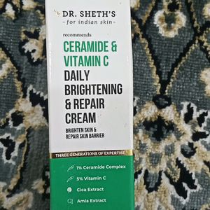 Ceramide And Vitamin C Daily Repair