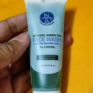 The Moms Co. Natural Green Tea Face Wash 💞♥️