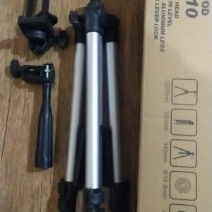 Mobile Tripod Alluminium Legs In Like New Conditio