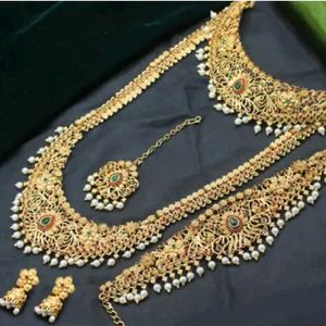 Gold Plated Jewellery Set