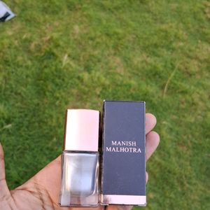 Myglamm Manish Malhotra Nailpolish- Sterling Lace