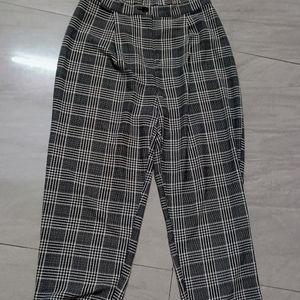 H&M women trousers