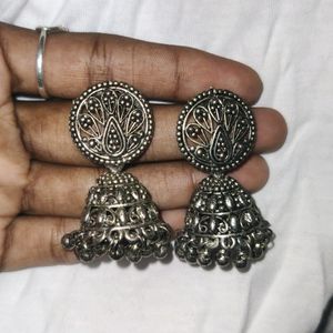 Earrings 3