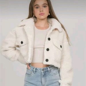 Crop woollen Jacket