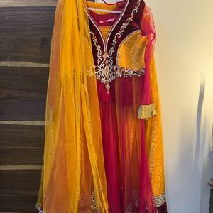 HEAVY LEHENGA FOR WOMEN