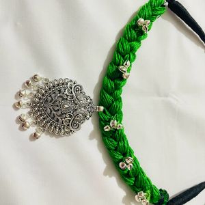 Green Choker