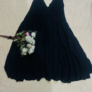 Black Color Chifon Middi Dress