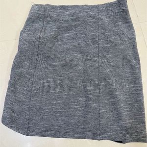 Women Grey Coloured Mini Skirt