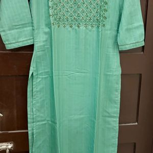 Libas Green Embroidered Silk kurta