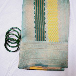 Green Ethnic Saree For Women