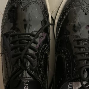 Black Leather Shiny formal Shoes