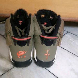 Air Jordan retro 6 Travis Scott edition sneaker 👟