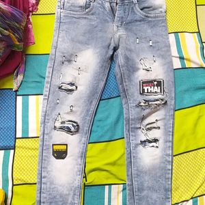 Damage Style Jeans