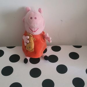 Set Of Teddy Bears And Peppa Pig