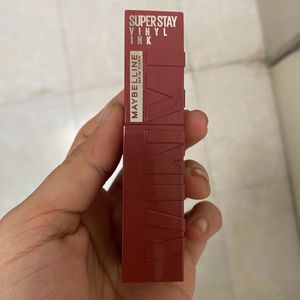 Lippy Maybelline Vinyl Ink