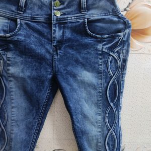 Stylish Jeans For Women