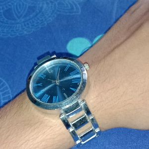 Watch ⌚( Suprise Gift 🎁  Two Days Only )