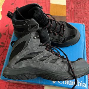 Trekking Shoes