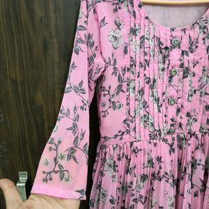 Pink Floral Printed Kurti