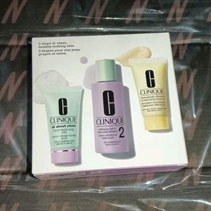 Brand New Unused Original Clinique Skincare Kit-2