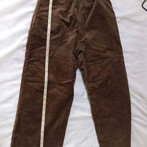 Ballon Wide Corduroy Pant.